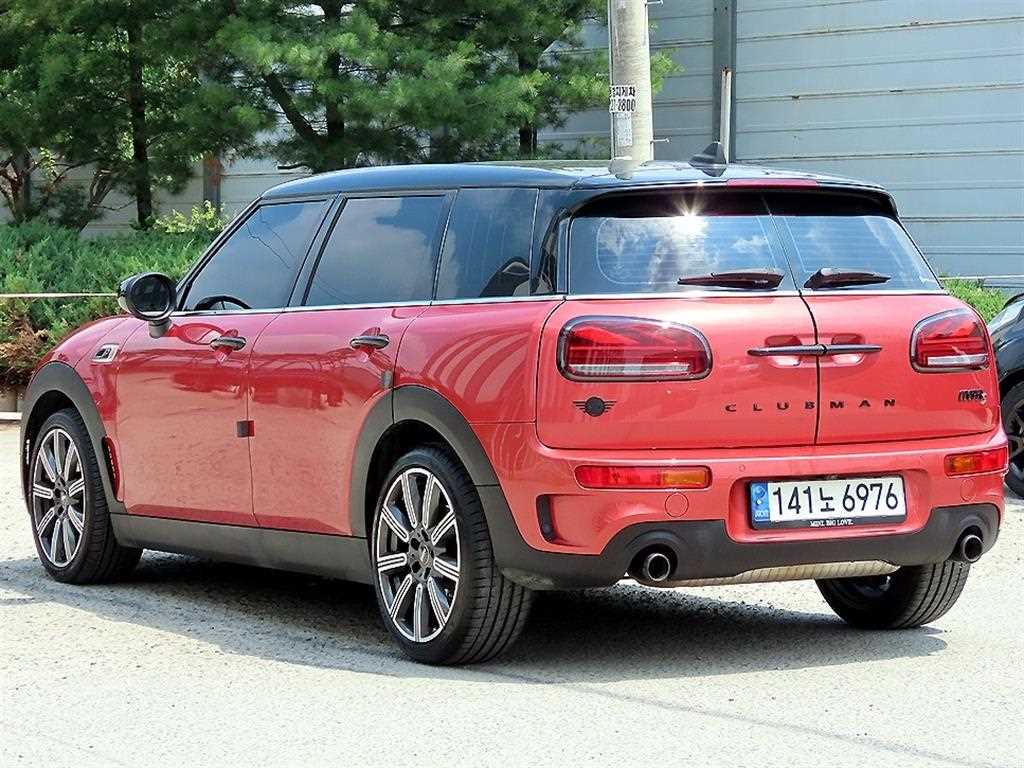 Mini Clubman - Vista 3