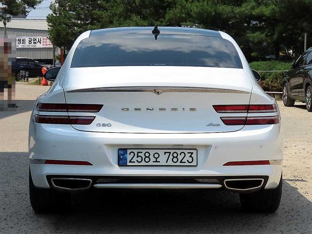 Genesis G80 - Vista 4