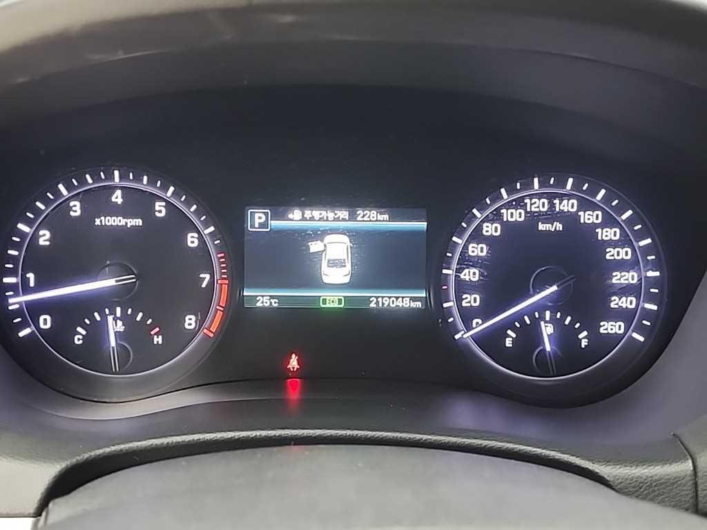 Genesis G80 - Vista 6