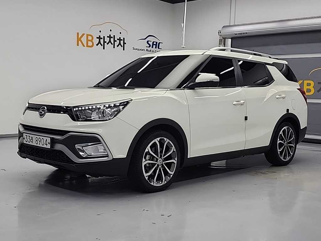 Ssangyong Tivoli 2018 Blanco - Importación desde Corea - HF Imports Iquique - Foto 1