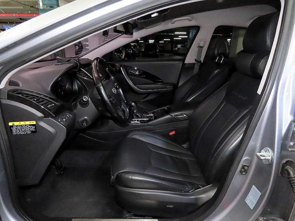 HYUNDAI Grandeur - Vista 6