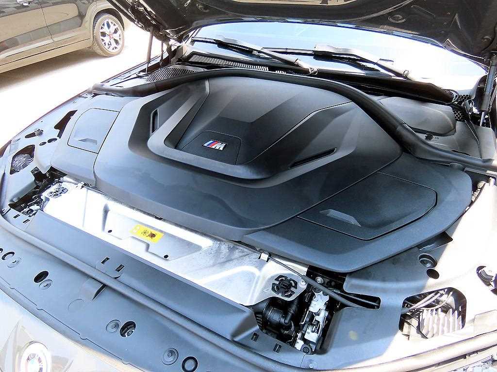 BMW i4 2023 Gris - Importación desde Corea - HF Imports Iquique - Foto 19