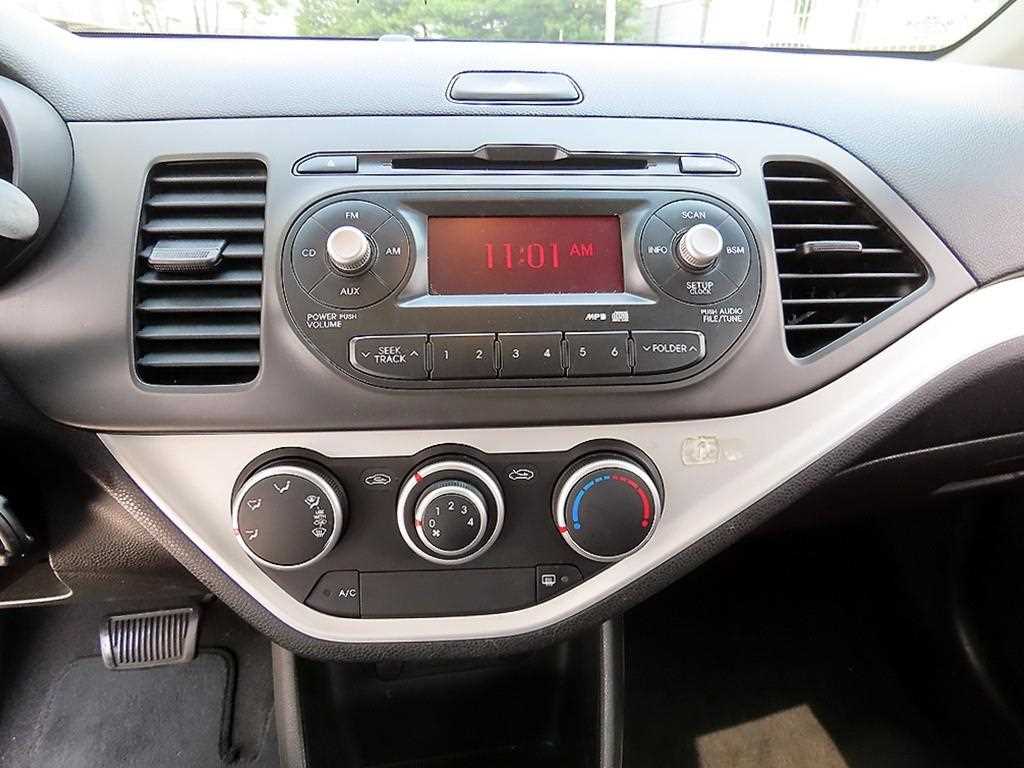 KIA Morning 2013 the color of pearl - Importación desde Corea - HF Imports Iquique - Foto 14