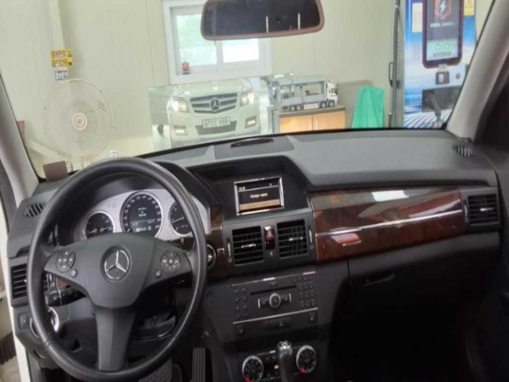 Mercedes Benz GLK Class - Vista 7