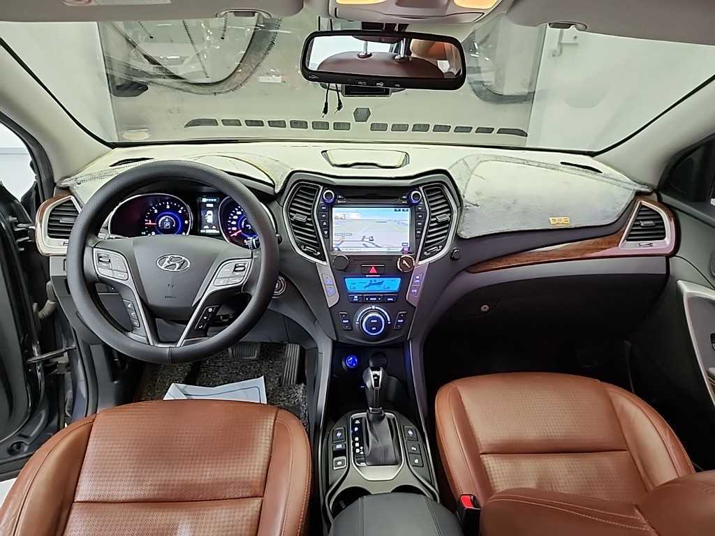 HYUNDAI Santa Fe - Vista 9