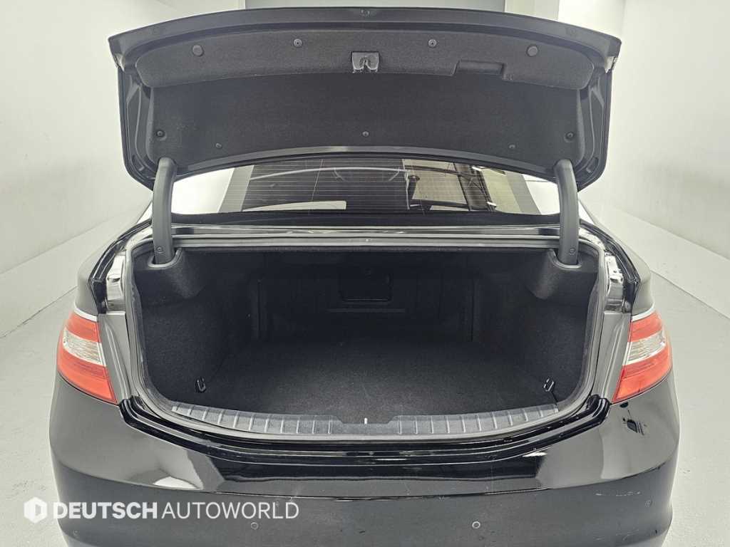 HYUNDAI Grandeur 2016 Negro - Importación desde Corea - HF Imports Iquique - Foto 19