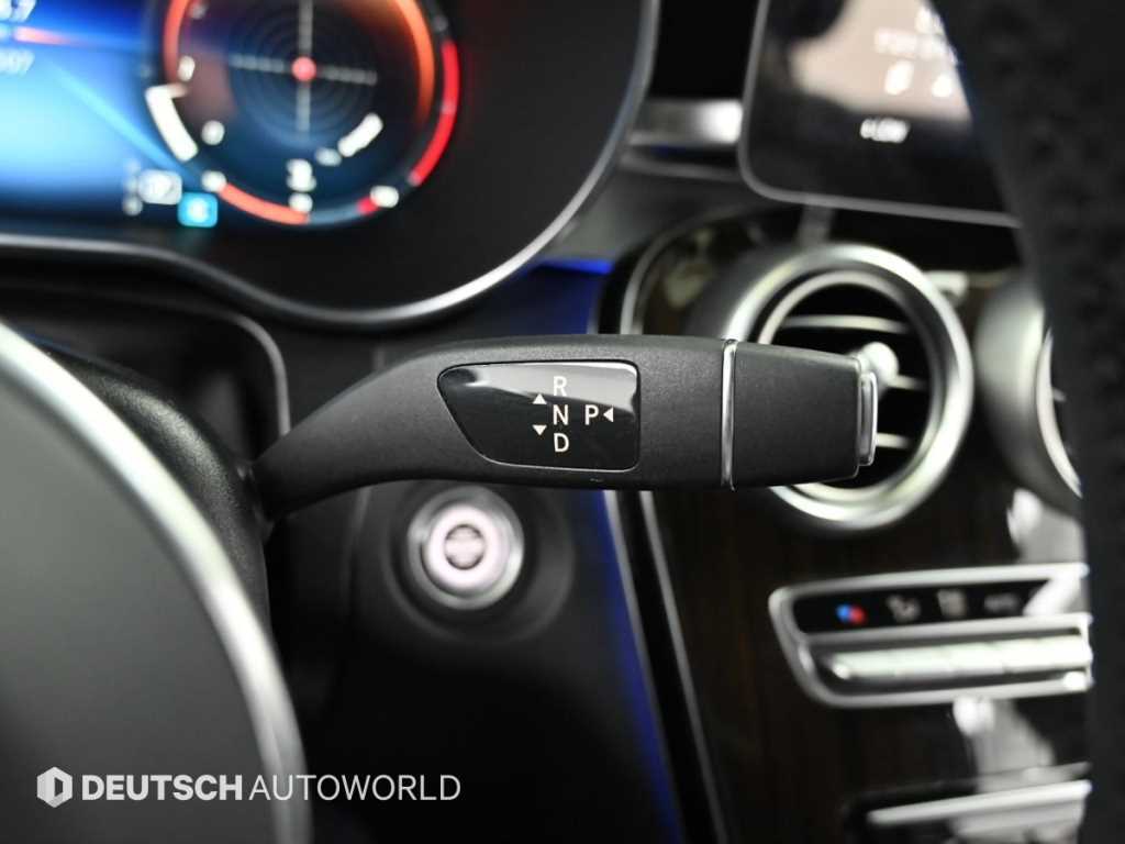 Mercedes Benz GLC Class - Vista 9