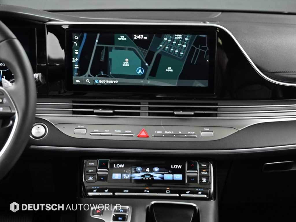 HYUNDAI Grandeur - Vista 9
