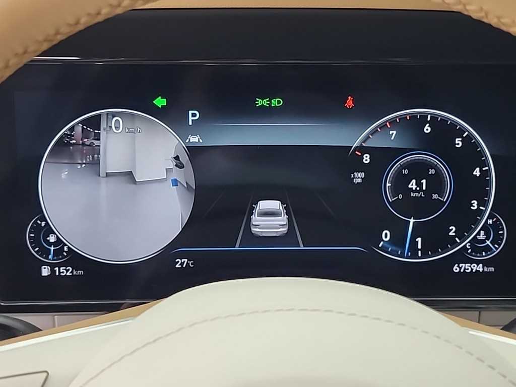 HYUNDAI Grandeur - Vista 6