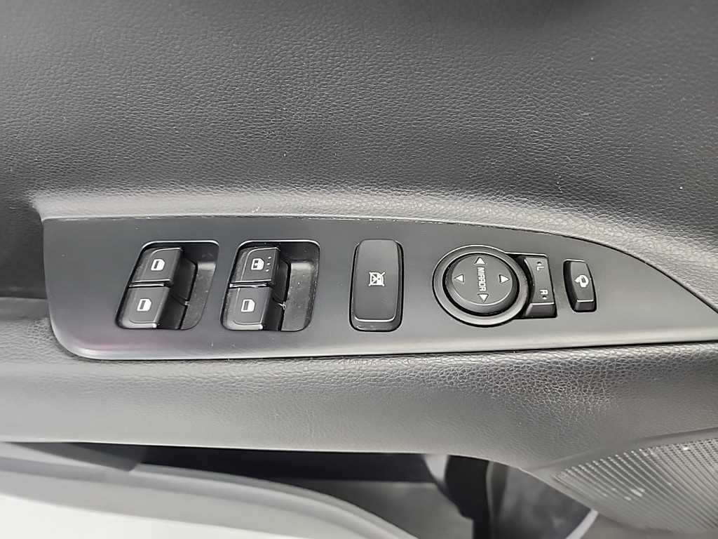 KIA Stonic 2018 - Importación desde Corea - HF Imports Iquique - Foto 15