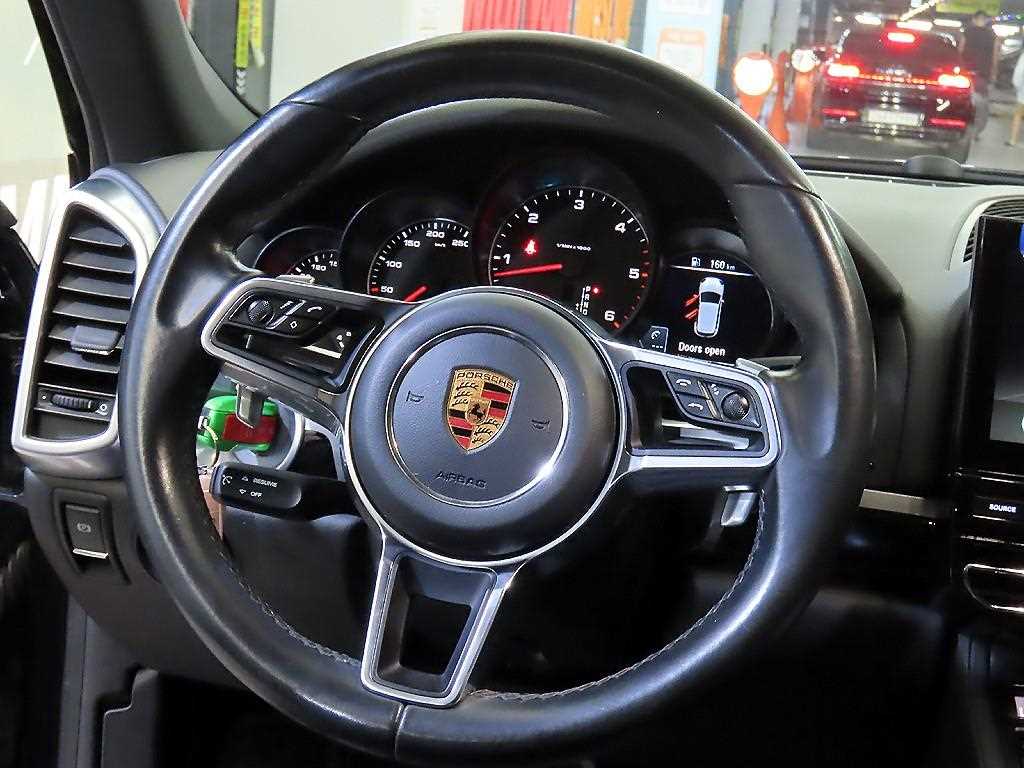 Porsche Cayenne - Vista 8