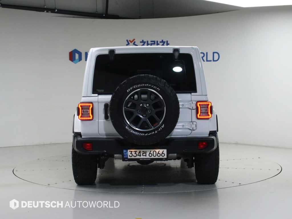 Jeep Wrangler - Vista 4