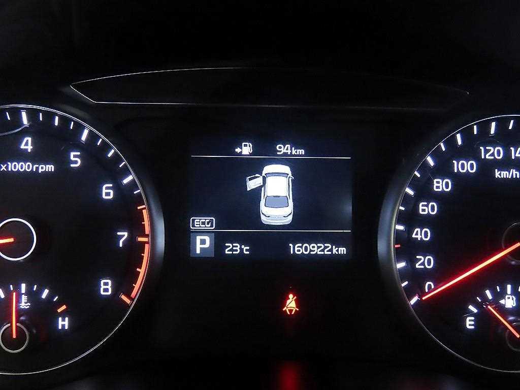 KIA K7 - Vista 9