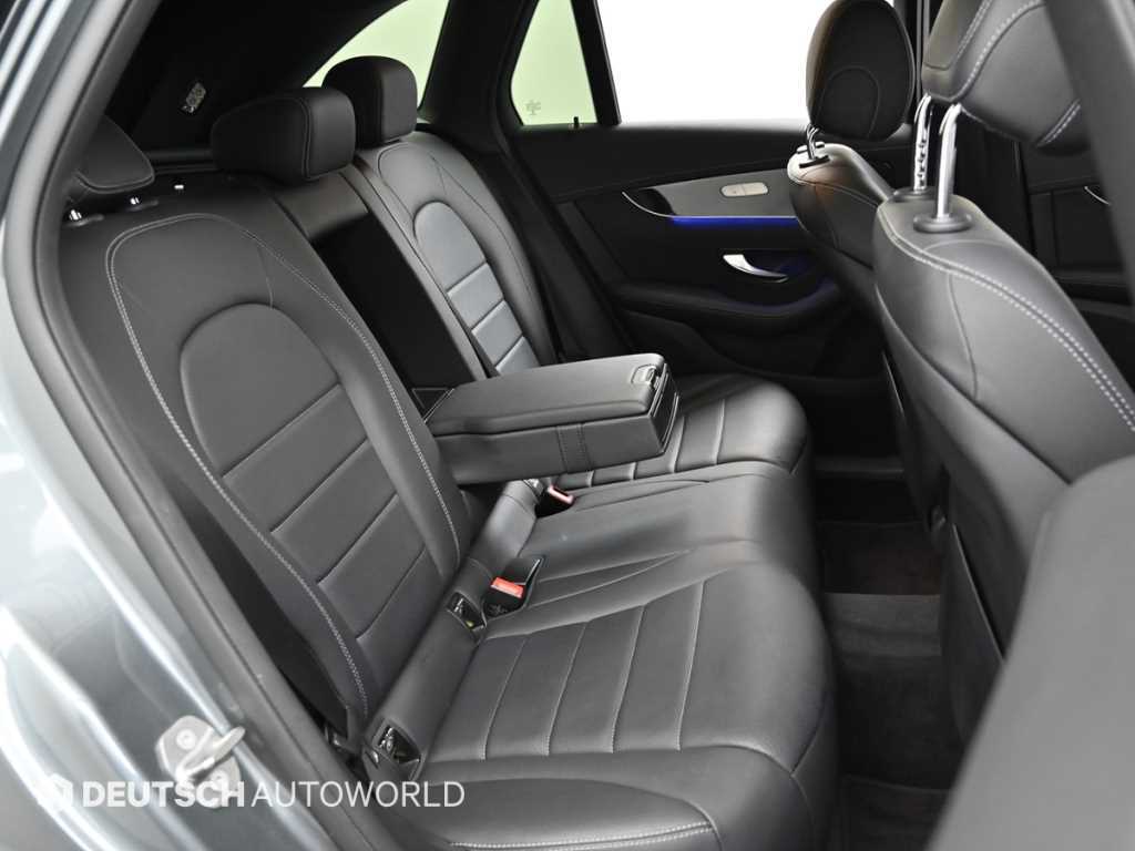 Mercedes Benz GLC Class - Vista 12