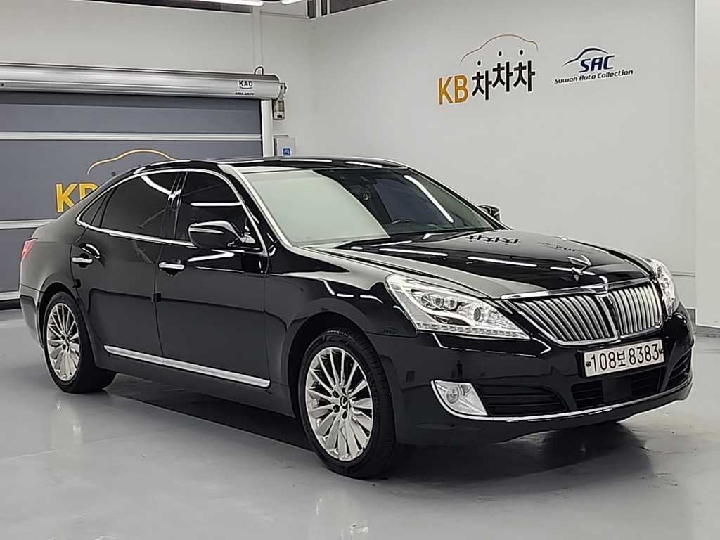 HYUNDAI Equus - Vista 4