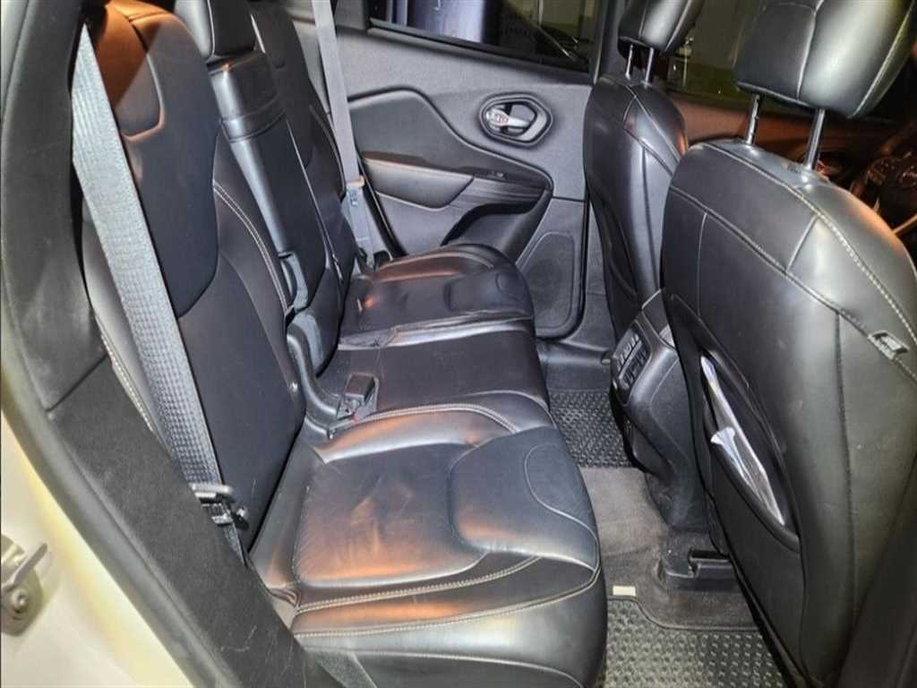 Jeep Cherokee - Vista 10