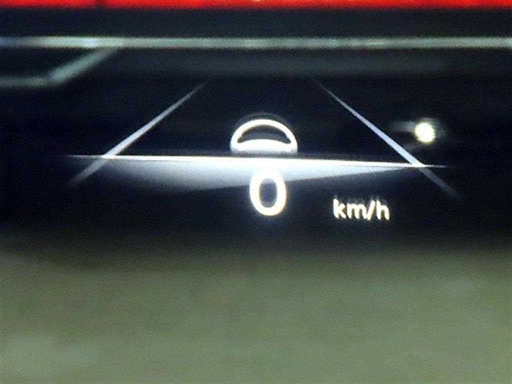 Genesis GV70 2022 Blanco - Importación desde Corea - HF Imports Iquique - Foto 13