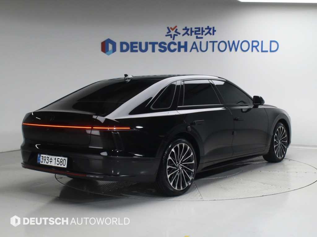 HYUNDAI Grandeur - Vista 2