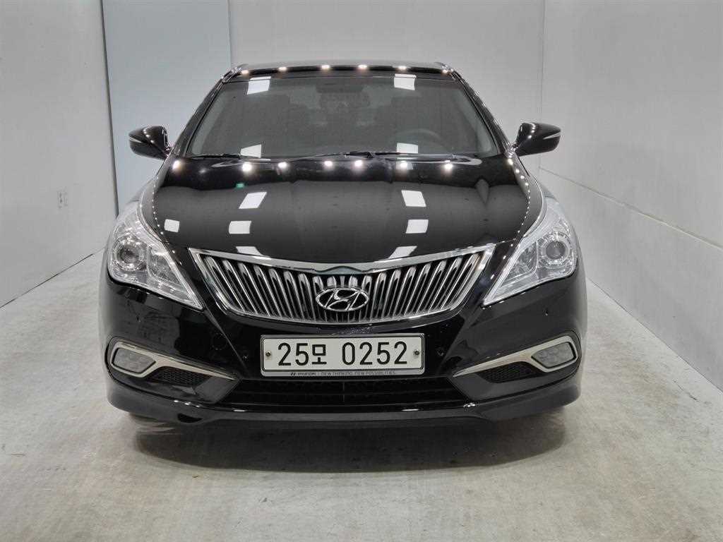 HYUNDAI Grandeur 2017 Negro - Importación desde Corea - HF Imports Iquique - Foto 1