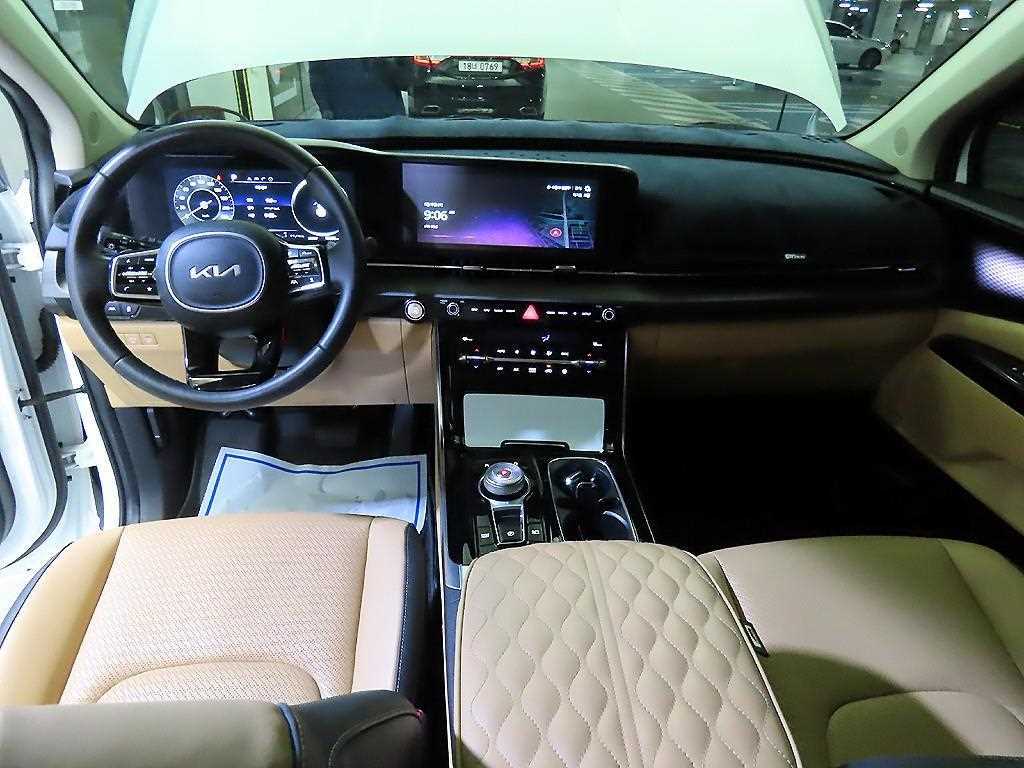 KIA Carnival - Vista 10