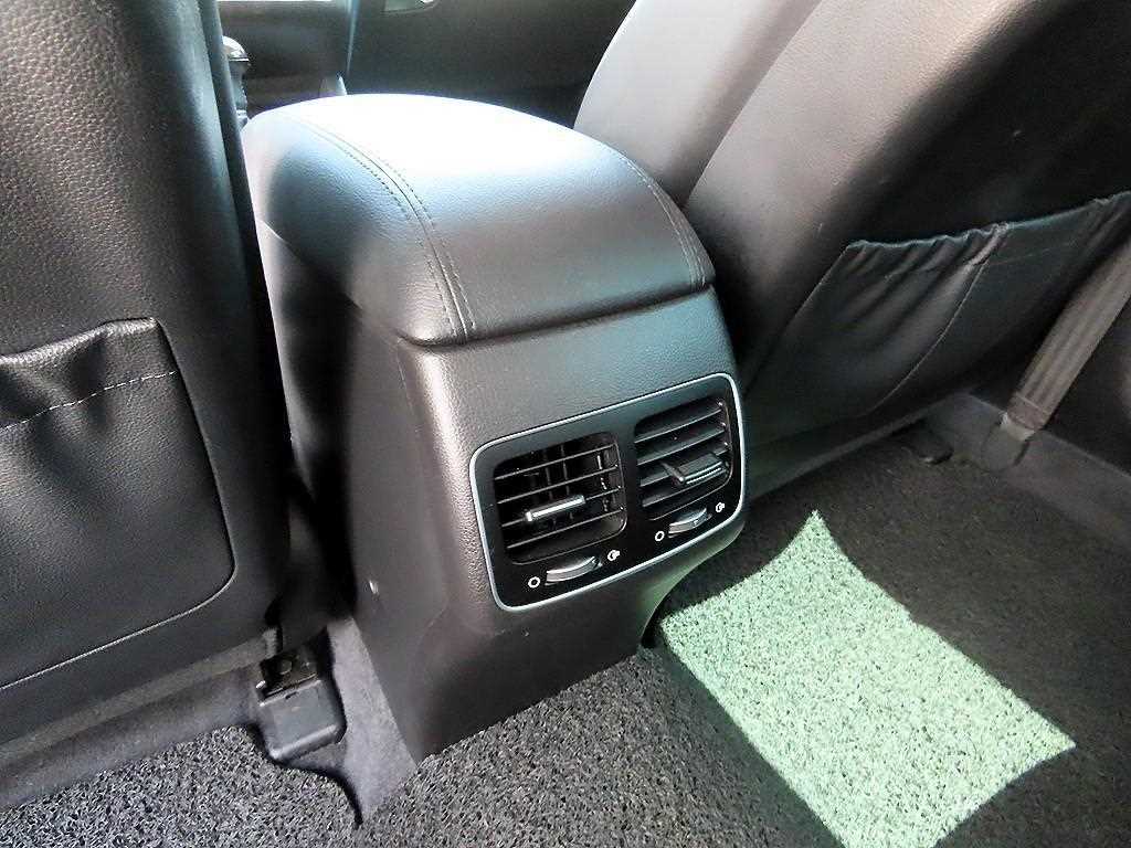 KIA K7 2015 Negro - Importación desde Corea - HF Imports Iquique - Foto 17