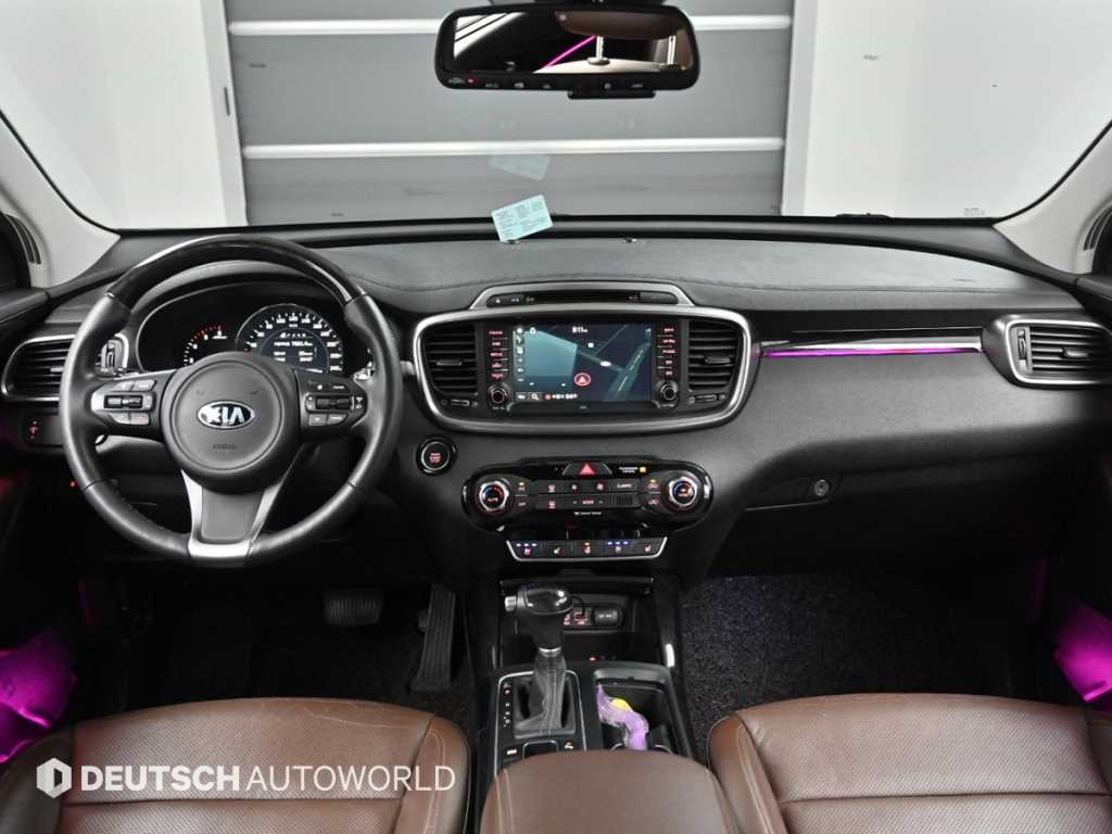 KIA Sorento - Vista 6
