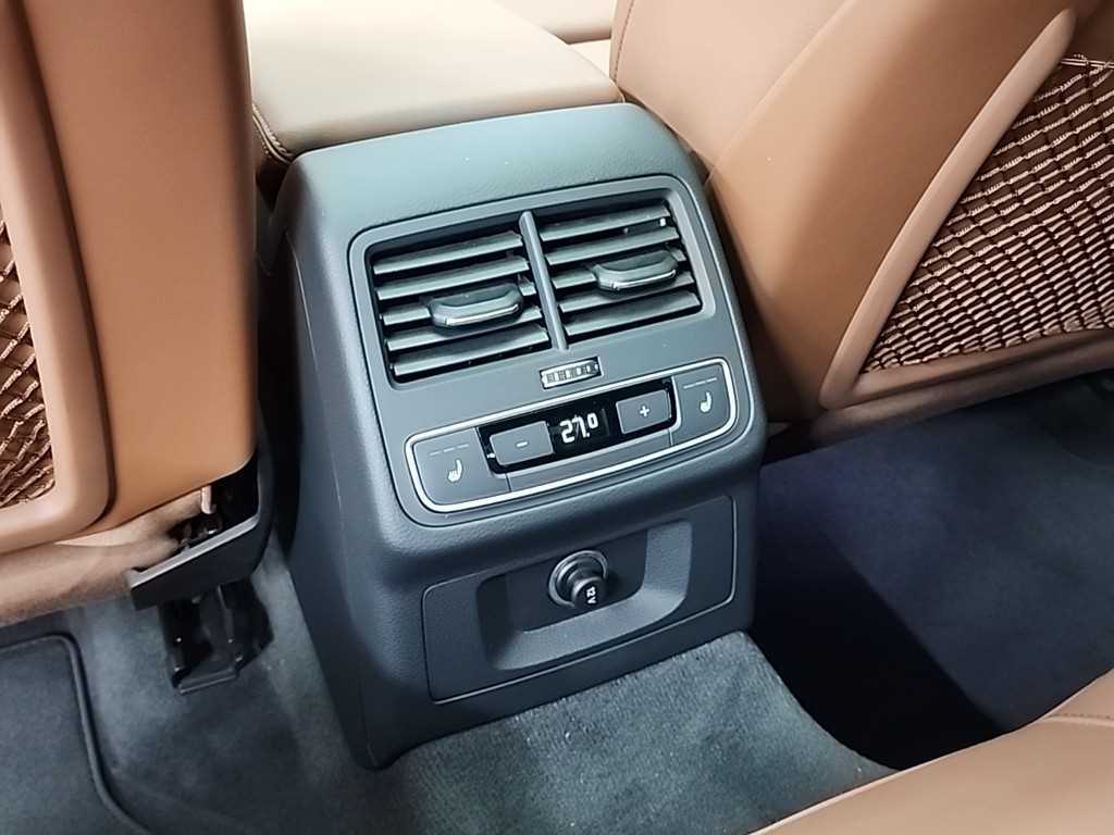Audi A4 2020 Gris - Importación desde Corea - HF Imports Iquique - Foto 13