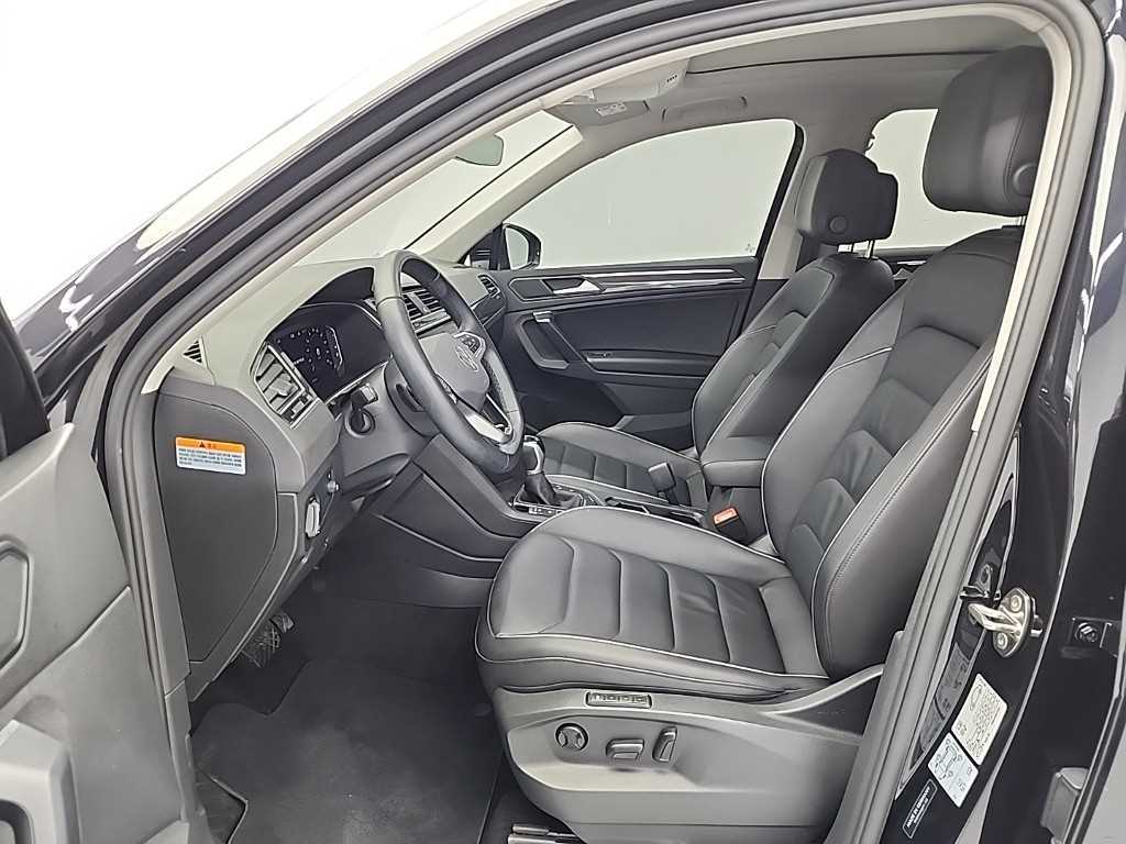 Volkswagen Tiguan - Vista 11