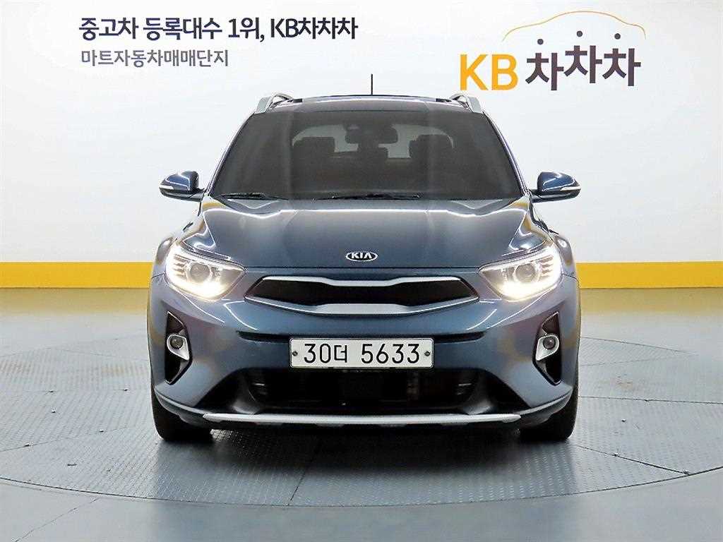 KIA Stonic - Vista 2