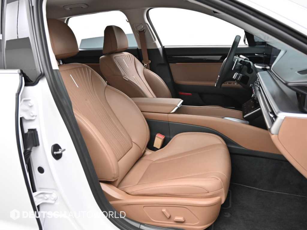 HYUNDAI Grandeur - Vista 10