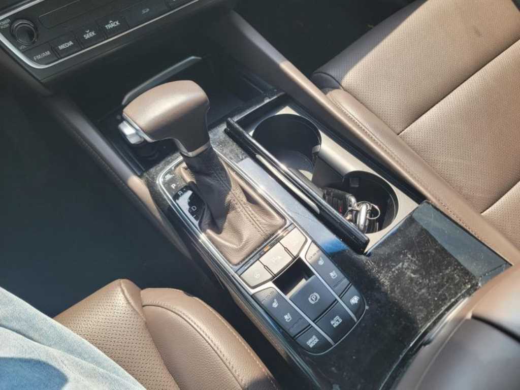 KIA K7 - Vista 7