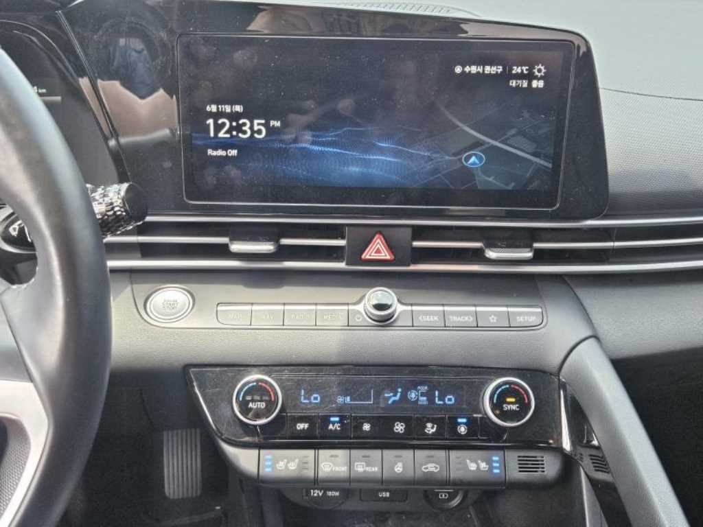 HYUNDAI Avante - Vista 6