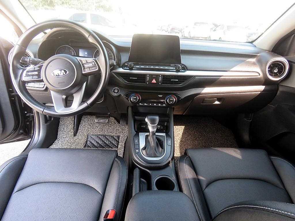 KIA K3 - Vista 7
