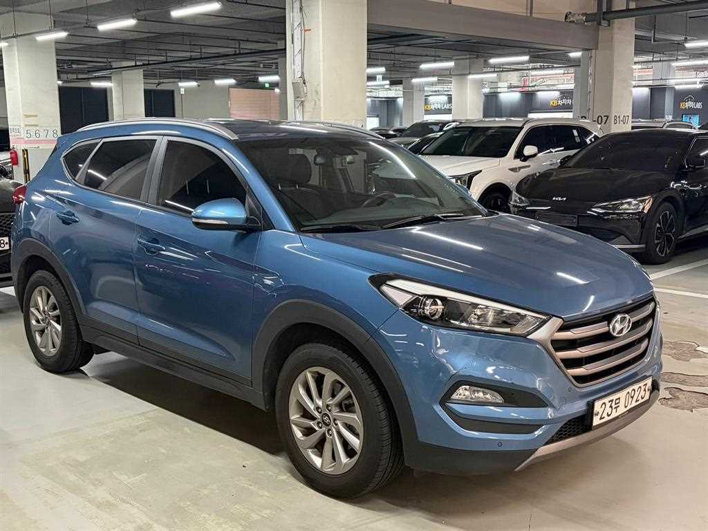 HYUNDAI Tucson - Vista 7