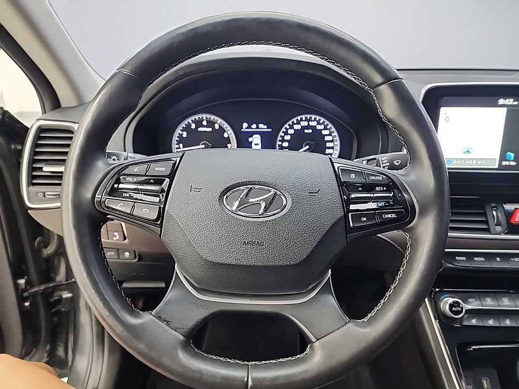 HYUNDAI Grandeur - Vista 9
