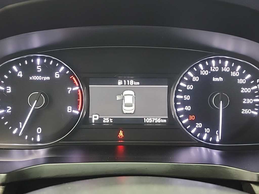 KIA K7 - Vista 6