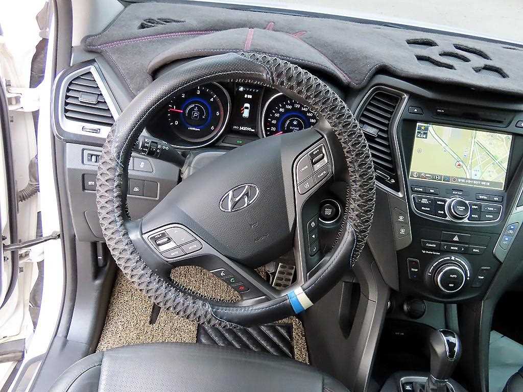 HYUNDAI Santa Fe - Vista 8