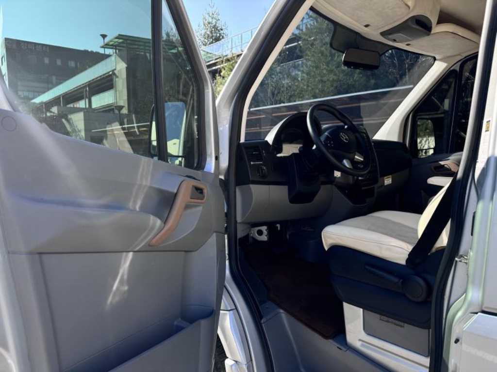 Mercedes Benz Sprinter - Vista 11