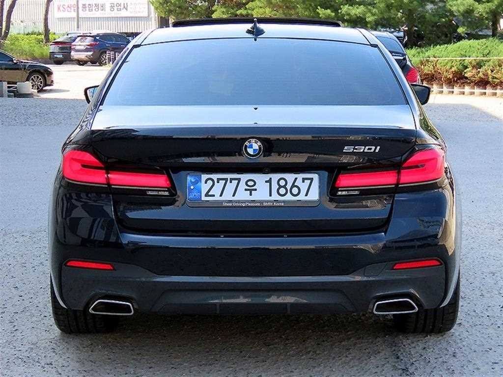 BMW 5 Series - Vista 4