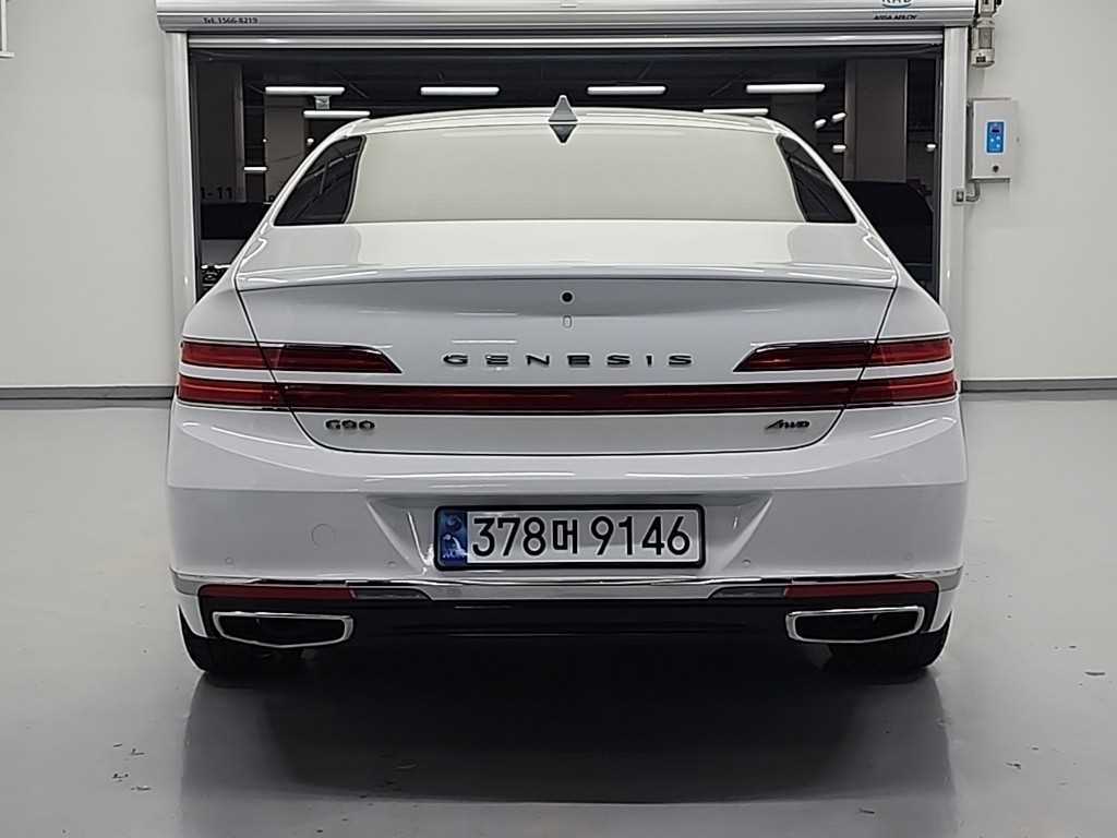 Genesis G90 - Vista 3