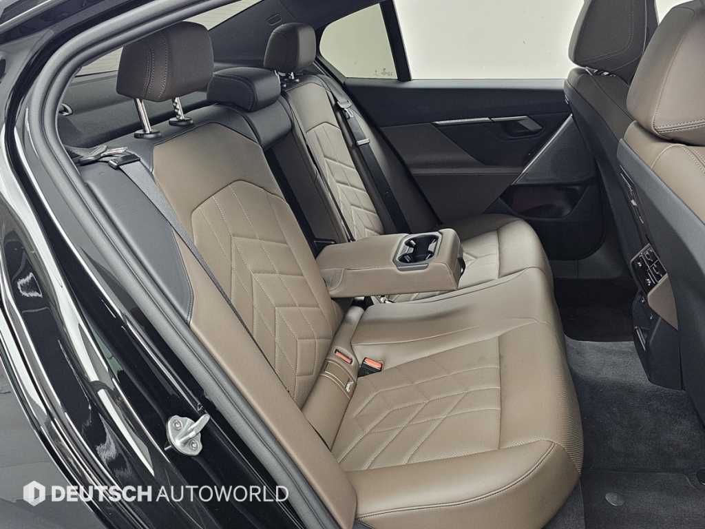 BMW 5 Series - Vista 12