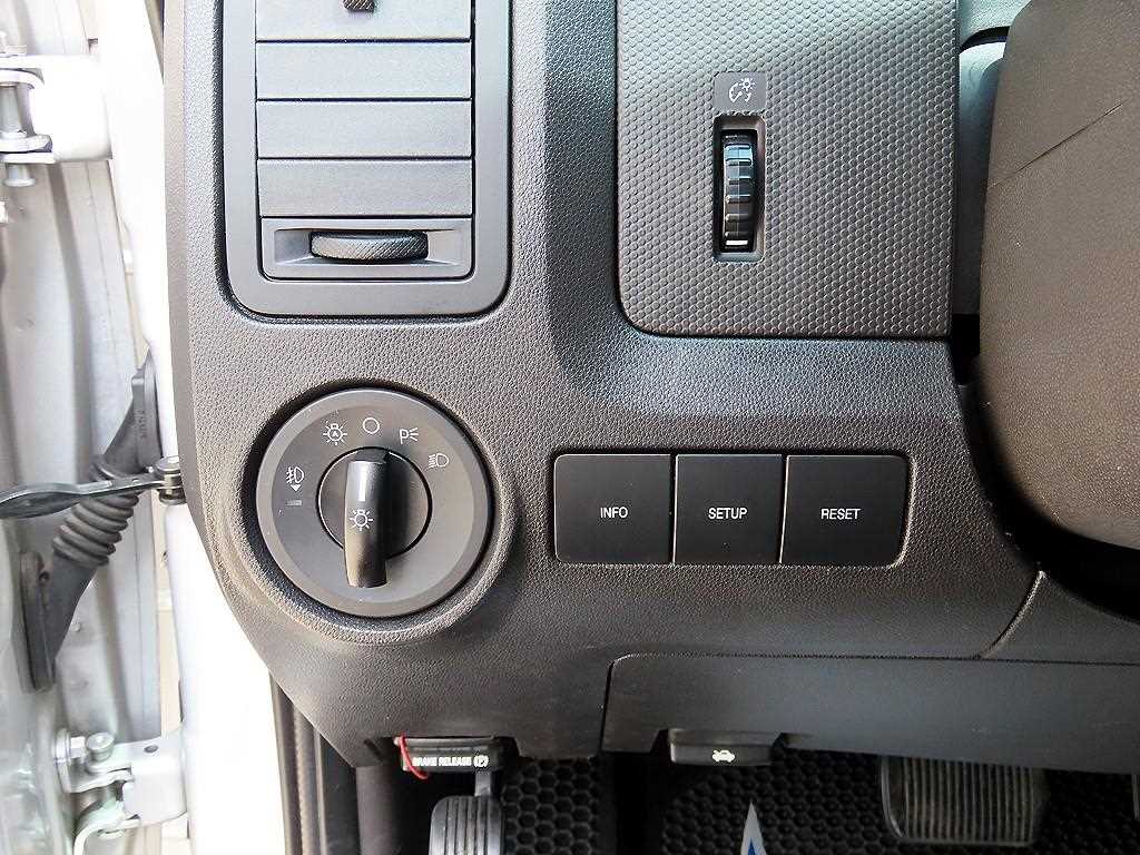 Ford Escape - Vista 12