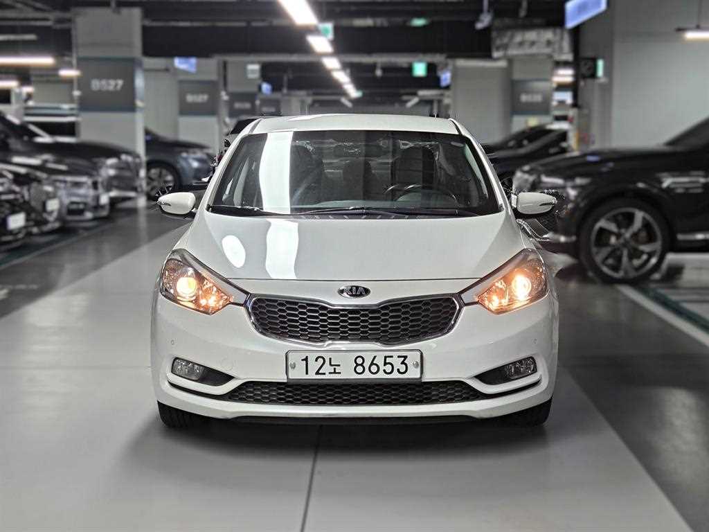 KIA K3 - Vista 3