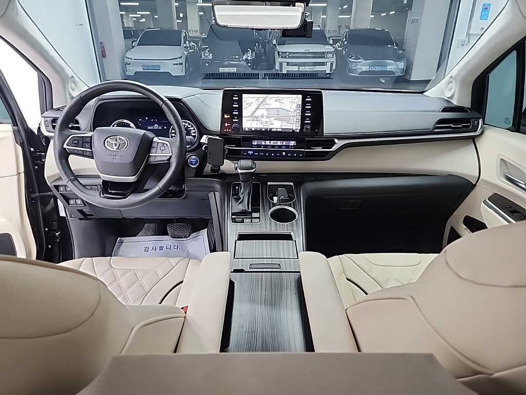 Toyota Siena - Vista 7