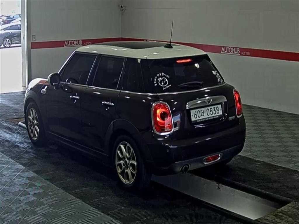 Mini Cooper - Vista 5