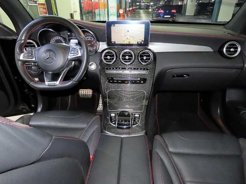 Mercedes Benz GLC Class - Vista 10
