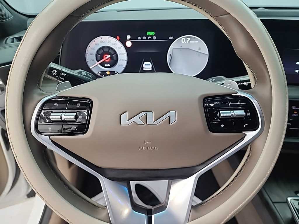 KIA K8 - Vista 9