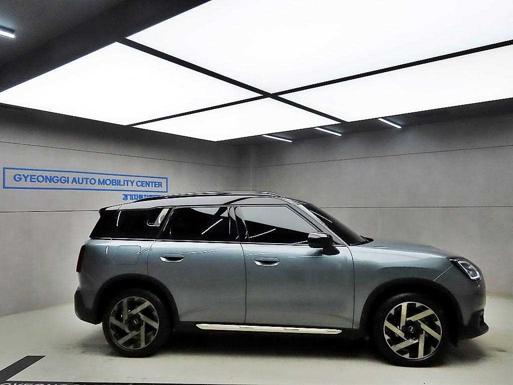 Mini Countryman - Vista 2