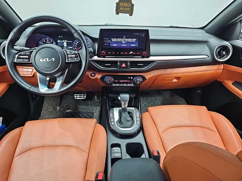 KIA K3 - Vista 7