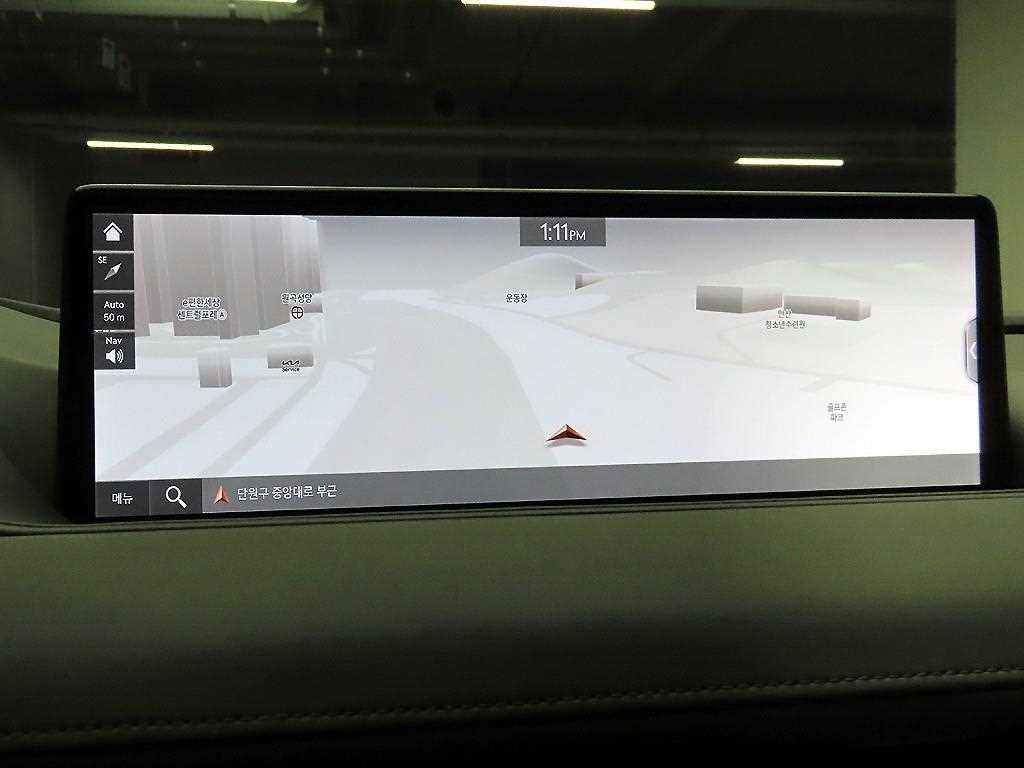 Genesis G80 - Vista 9
